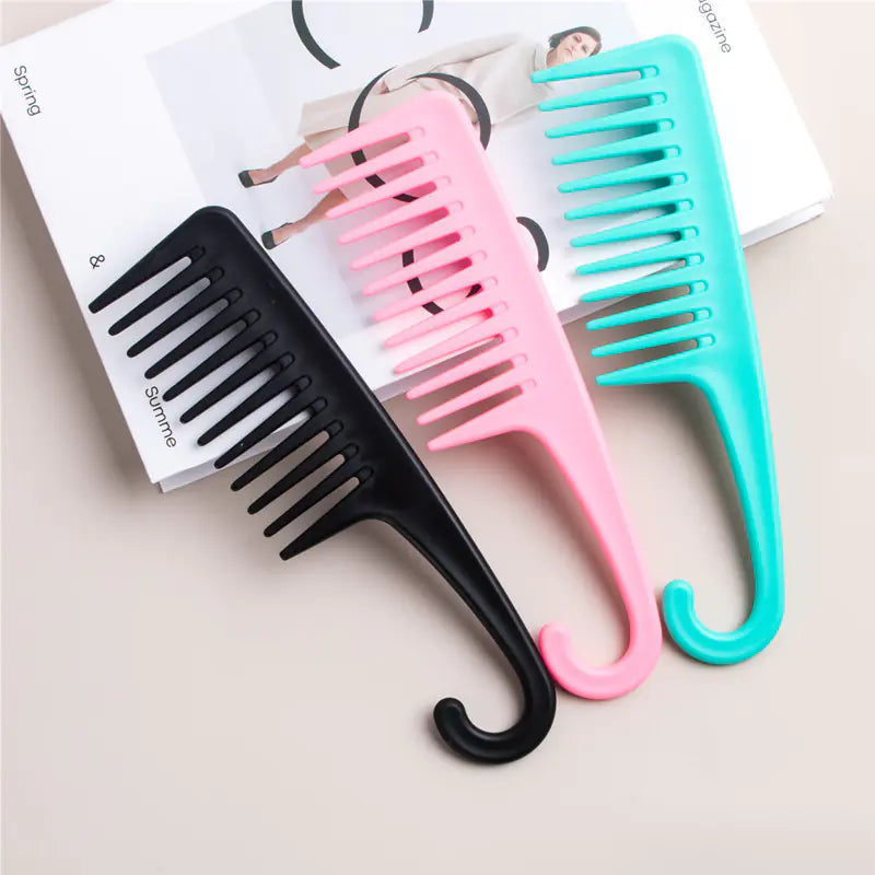 Curved Hook Wide Tooth Comb for Curly Hair Care - Curly Luxe