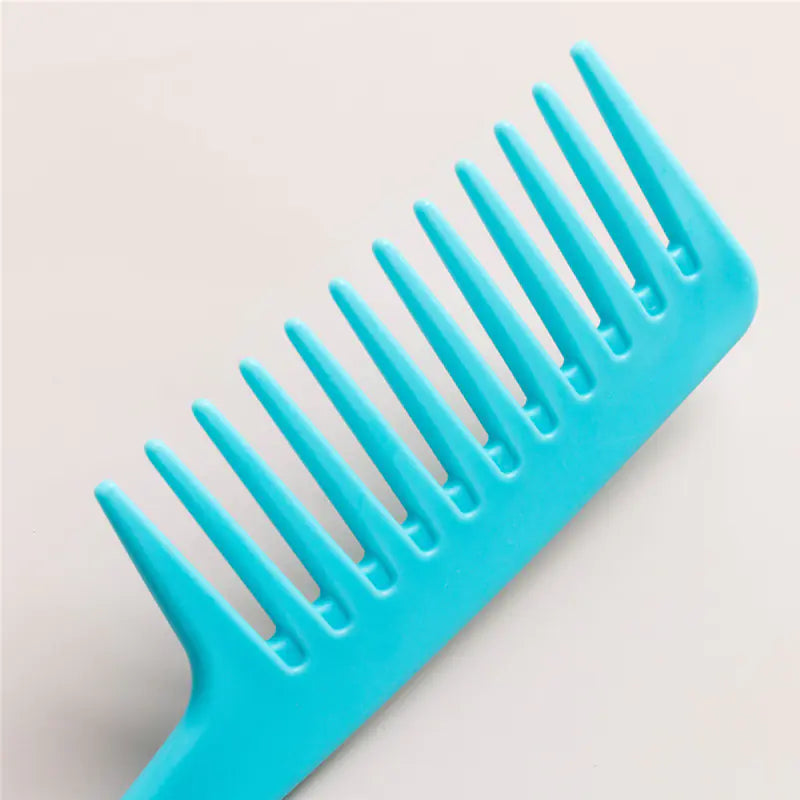Curved Hook Wide Tooth Comb for Curly Hair Care - Curly Luxe