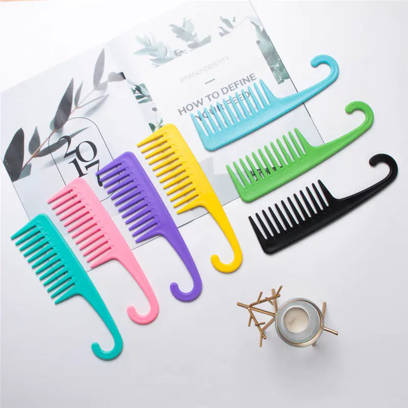 Curved Hook Wide Tooth Comb for Curly Hair Care - Curly Luxe